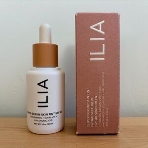 ILIA Super Serum Skin Tint SPF 40 ST5 Bom Bom Light Neutral $48 Clean FULL SIZE